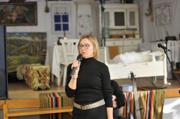 „Z tradycją i ze smakiem” w Ostrówku. Stoiska odwiedziły dziesiątki mieszkańców regionu